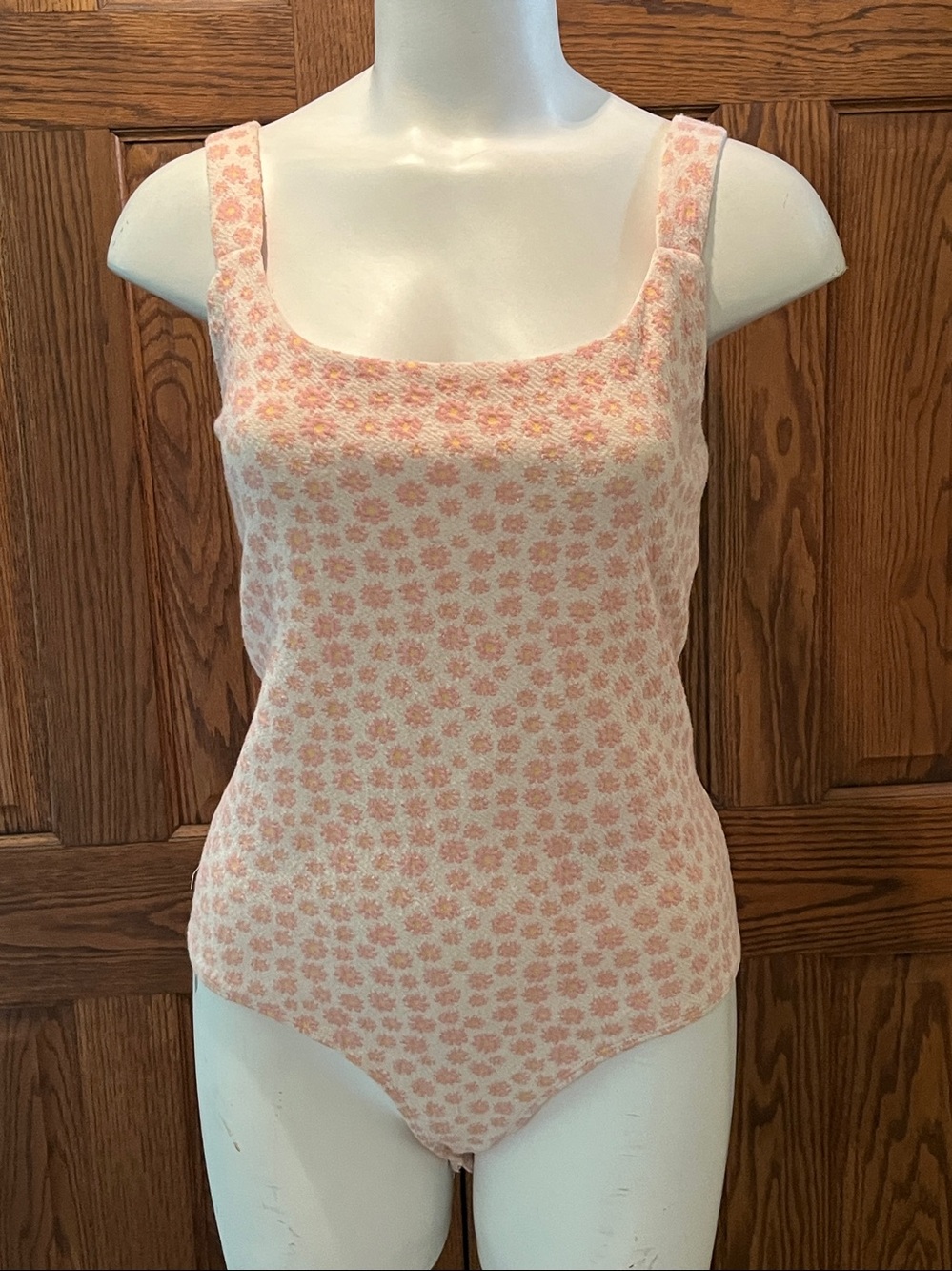 NWOT Willow Root floral bodysuit XL